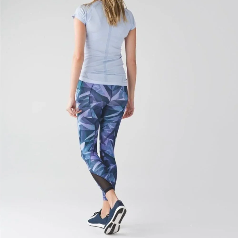 Lululemon Inspire Tight II (Mesh) Pretty Prism Multi / Black size 2